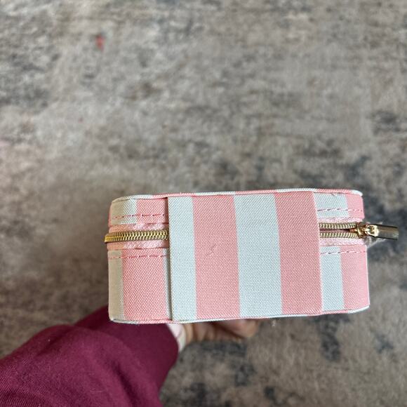 A New Day Pink White Striped Rectangular Zip Travel Jewelry Organizer NEW - Picture 3 of 6